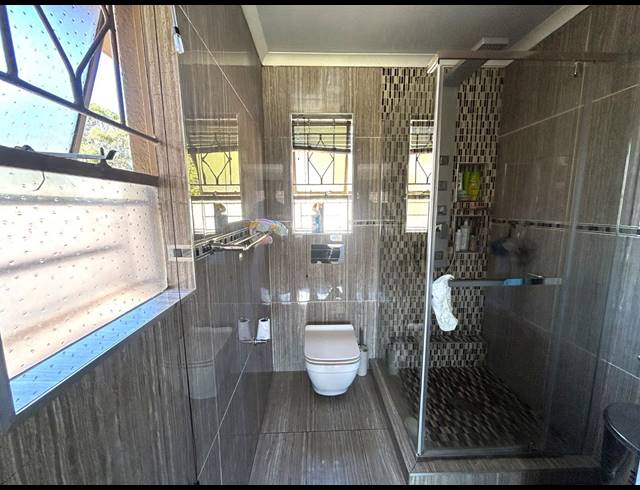 3 BEDROOM HOUSE FOR SALE IN MAYBERRY PARK